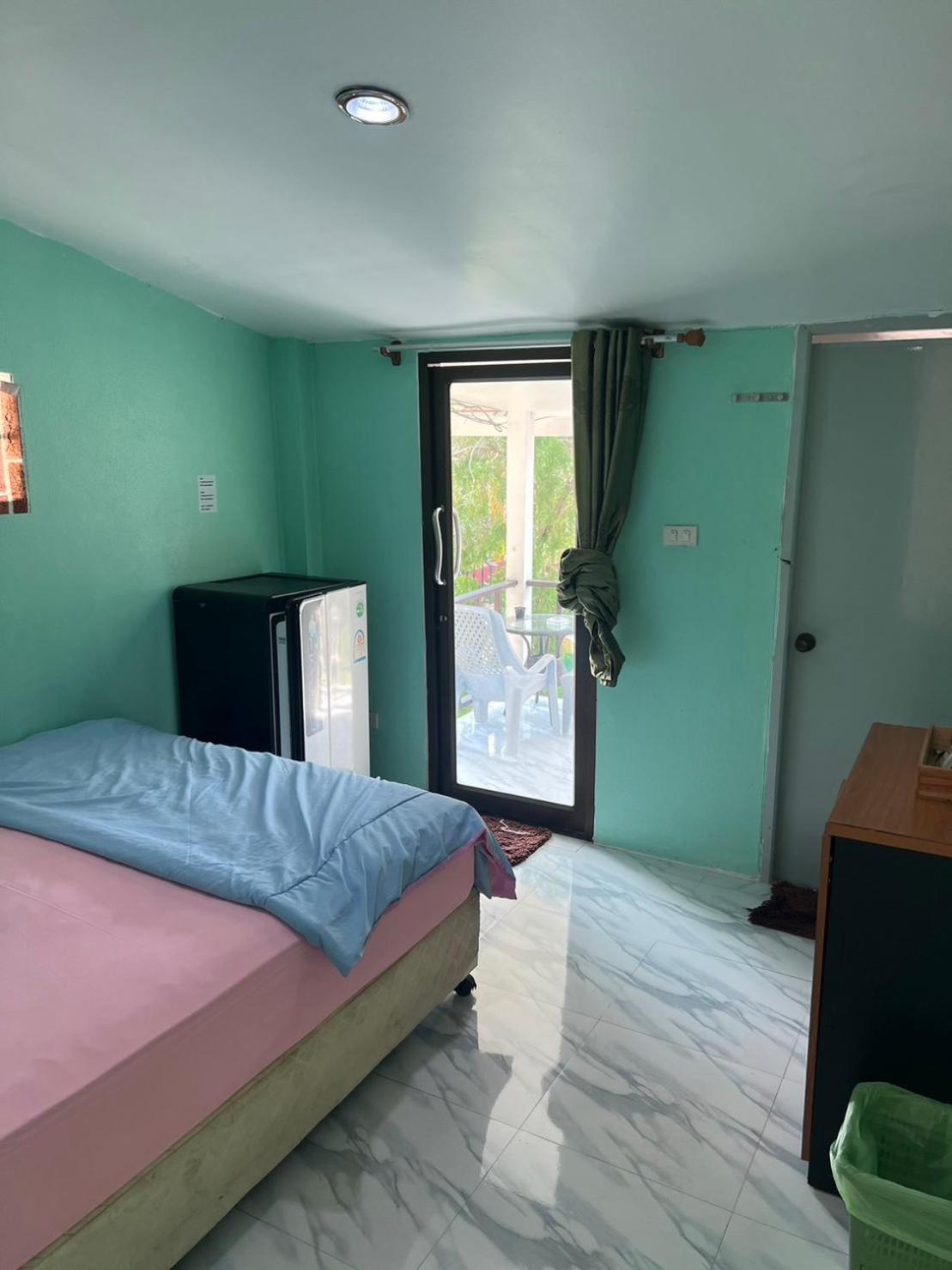 Cher Lonely Beach Resort Ко Чанг Экстерьер фото